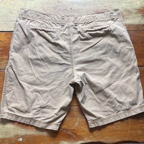 Faded Glory Khaki Shorts Size Waist 40 - Picture 4 of 8